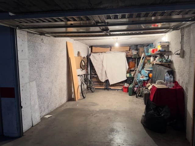 Garasje til salgs i Figueres - € 26 000 (Ref: 9846205)