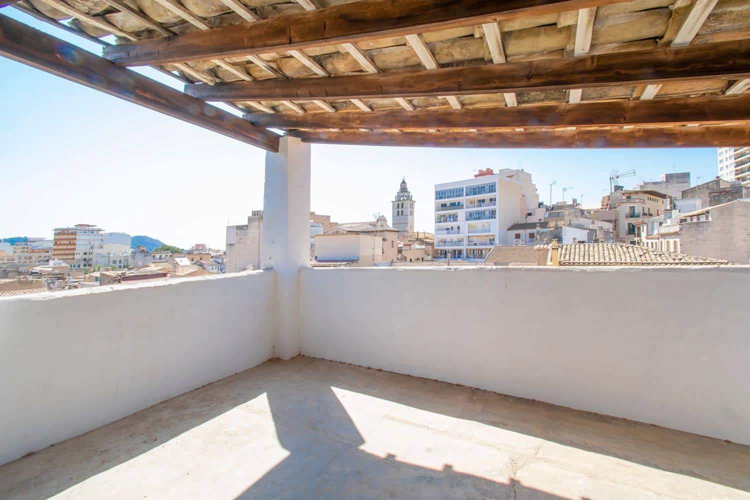 4 soveværelse Byhus til salg i Inca med garage - € 800.000 (Ref: 6997810)