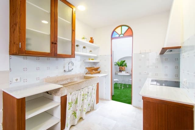 4 soverom Hus til salgs i Inca med garasje - € 800 000 (Ref: 6997810)