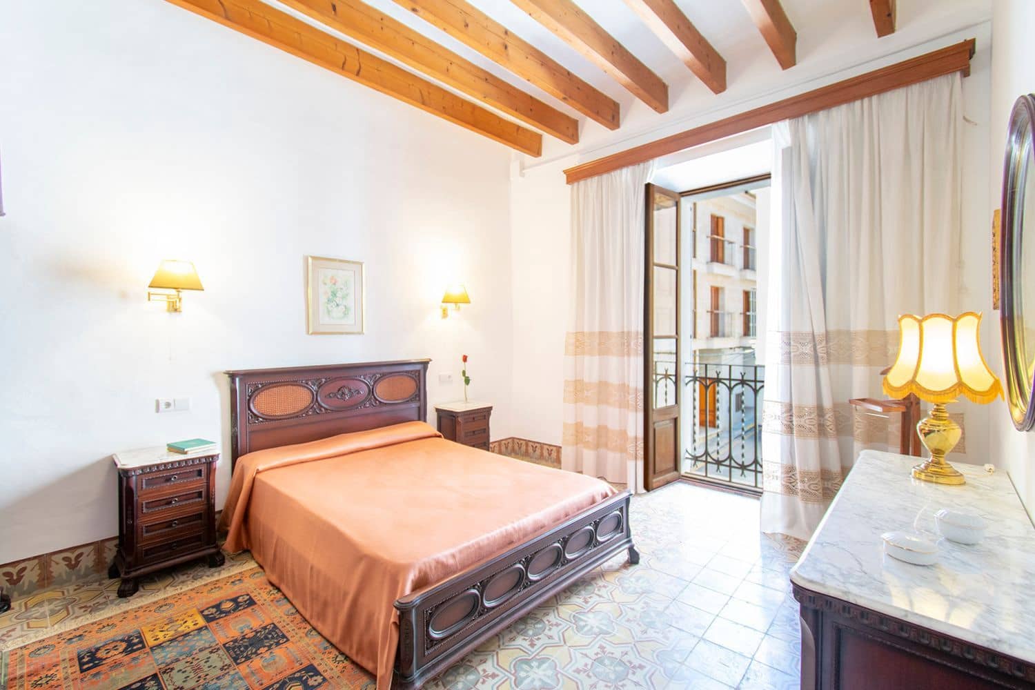 4 soveværelse Byhus til salg i Inca med garage - € 800.000 (Ref: 6997810)