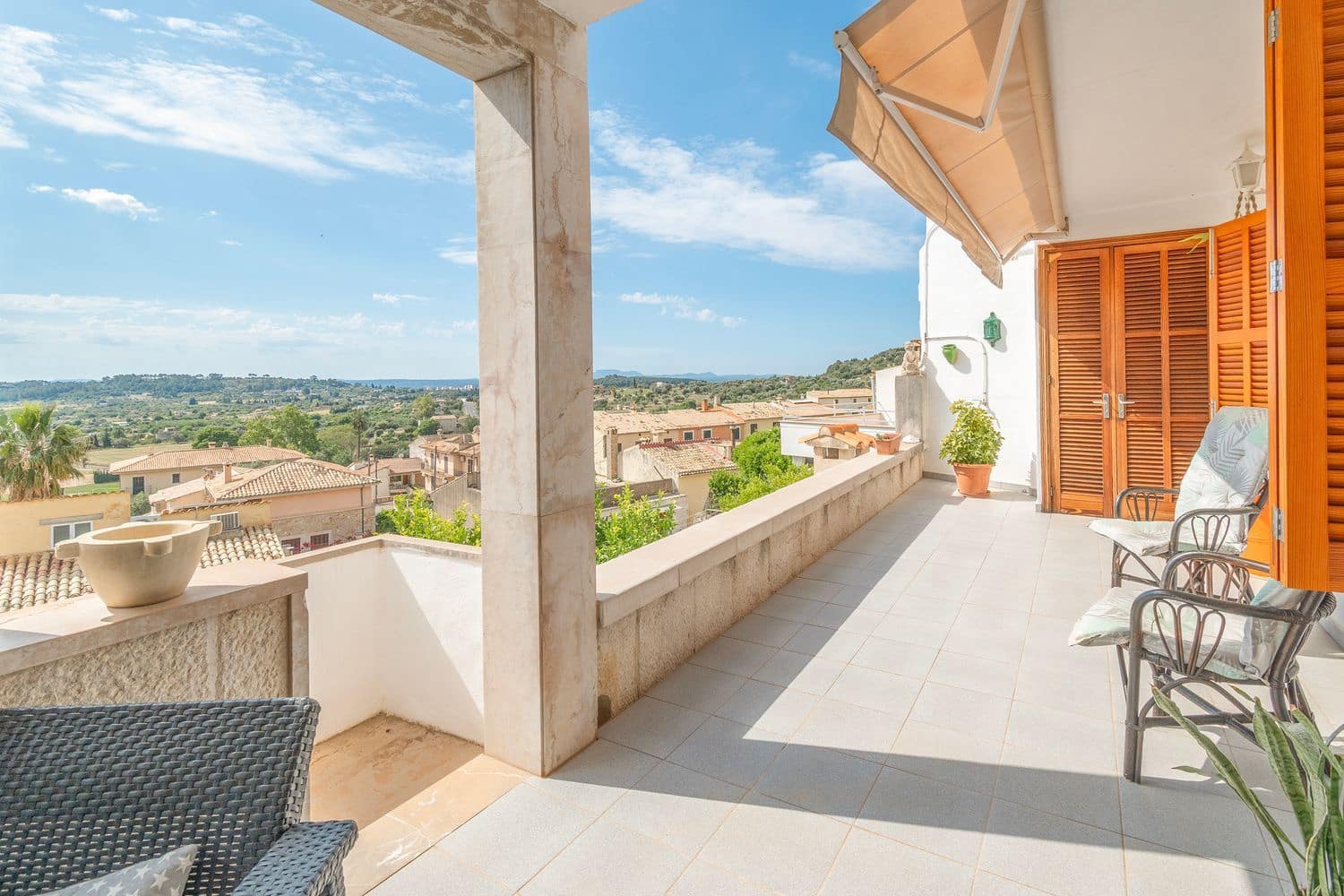 4 soveværelse Byhus til salg i Selva med garage - € 595.000 (Ref: 8420060)