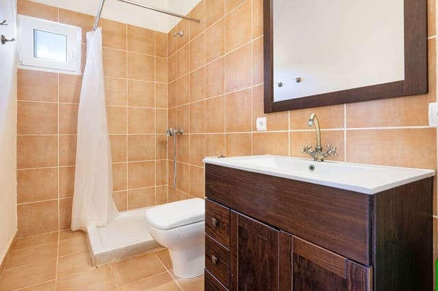 5 bedroom Finca/Country House for sale in Campos with garage - € 950,000 (Ref: 8420068)