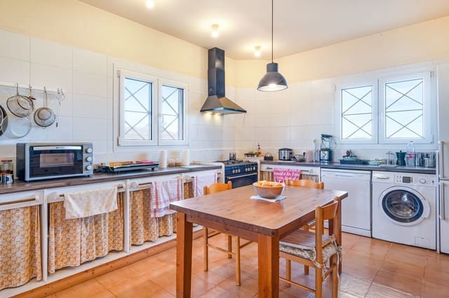 5 bedroom Finca/Country House for sale in Campos with garage - € 950,000 (Ref: 8420068)