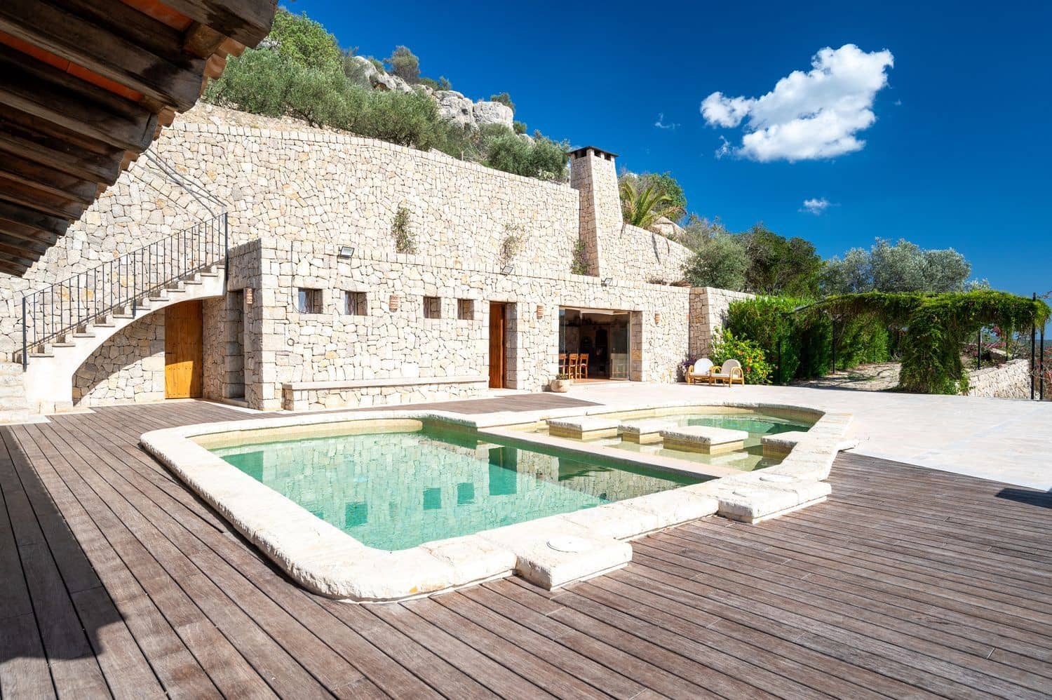 4 sypialnia Finka/Dom wiejski na sprzedaż w Puntiro z basenem garażem - 1 855 000 € (Ref: 8607983)