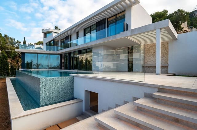 5 bedroom Villa for sale in Puerto de Andratx, Andratx with pool garage - € 7,850,000 (Ref: 8815258)