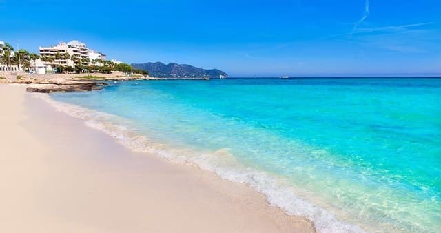 4 soveværelse Byhus til salg i Cala Millor, Son Servera med swimmingpool garage - € 650.000 (Ref: 9010468)