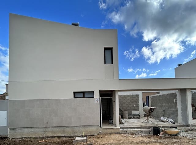 4 soveværelse Byhus til salg i Establiments, Palma de Mallorca med swimmingpool garage - € 950.000 (Ref: 9019876)