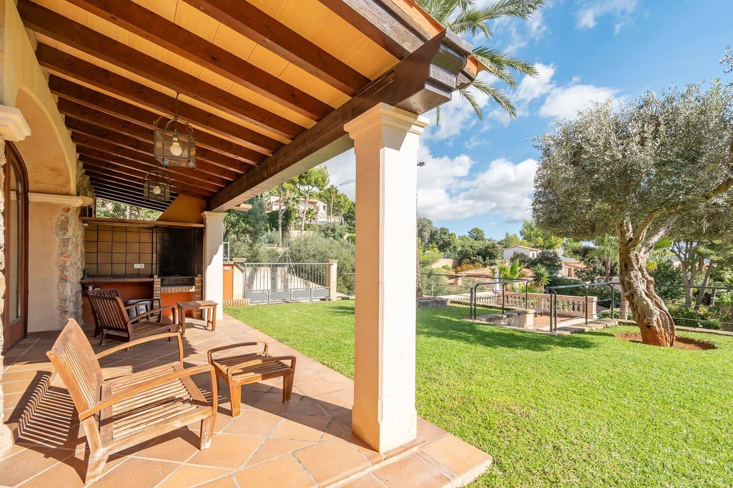 4 soveværelse Villa til salg i Bunyola med swimmingpool garage - € 1.950.000 (Ref: 9198798)