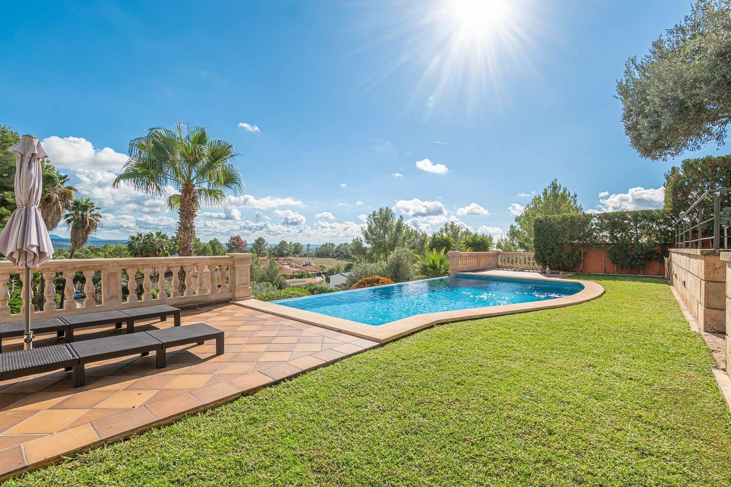 4 soveværelse Villa til salg i Bunyola med swimmingpool garage - € 1.950.000 (Ref: 9198798)