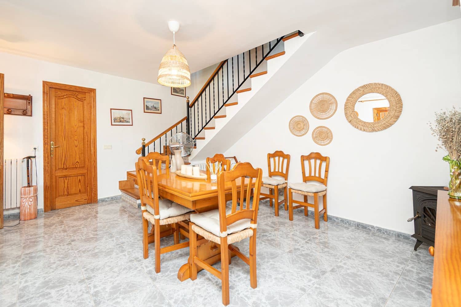 3 slaapkamer Finca/Landhuis te huur in Selva met zwembad garage - € 2.500 (Ref: 9246324)