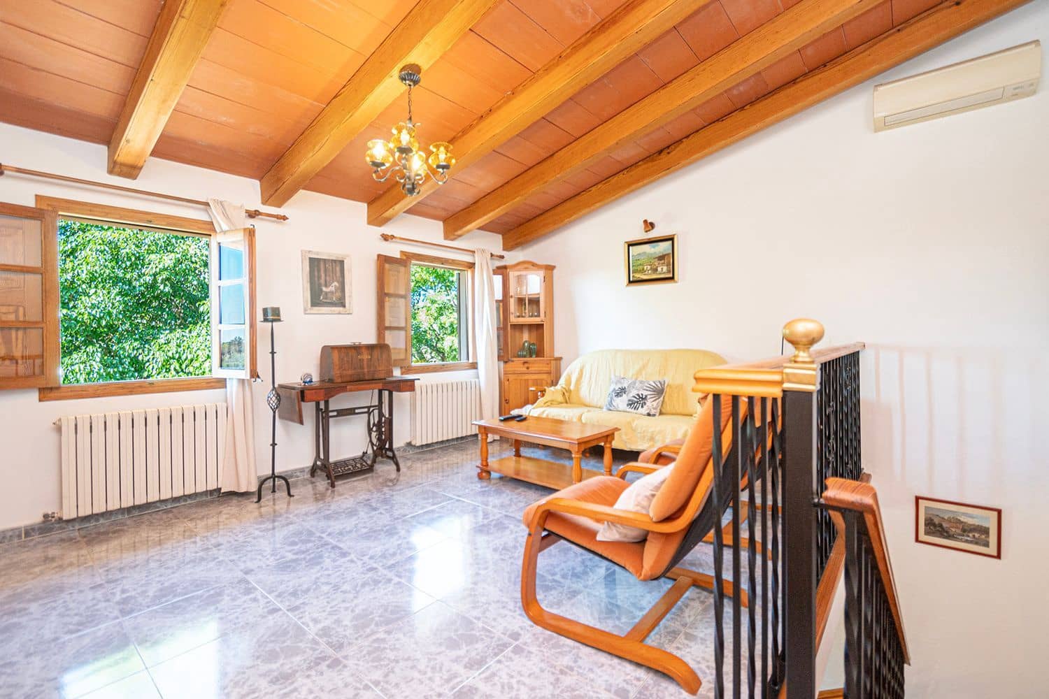 3 slaapkamer Finca/Landhuis te huur in Selva met zwembad garage - € 2.500 (Ref: 9246324)