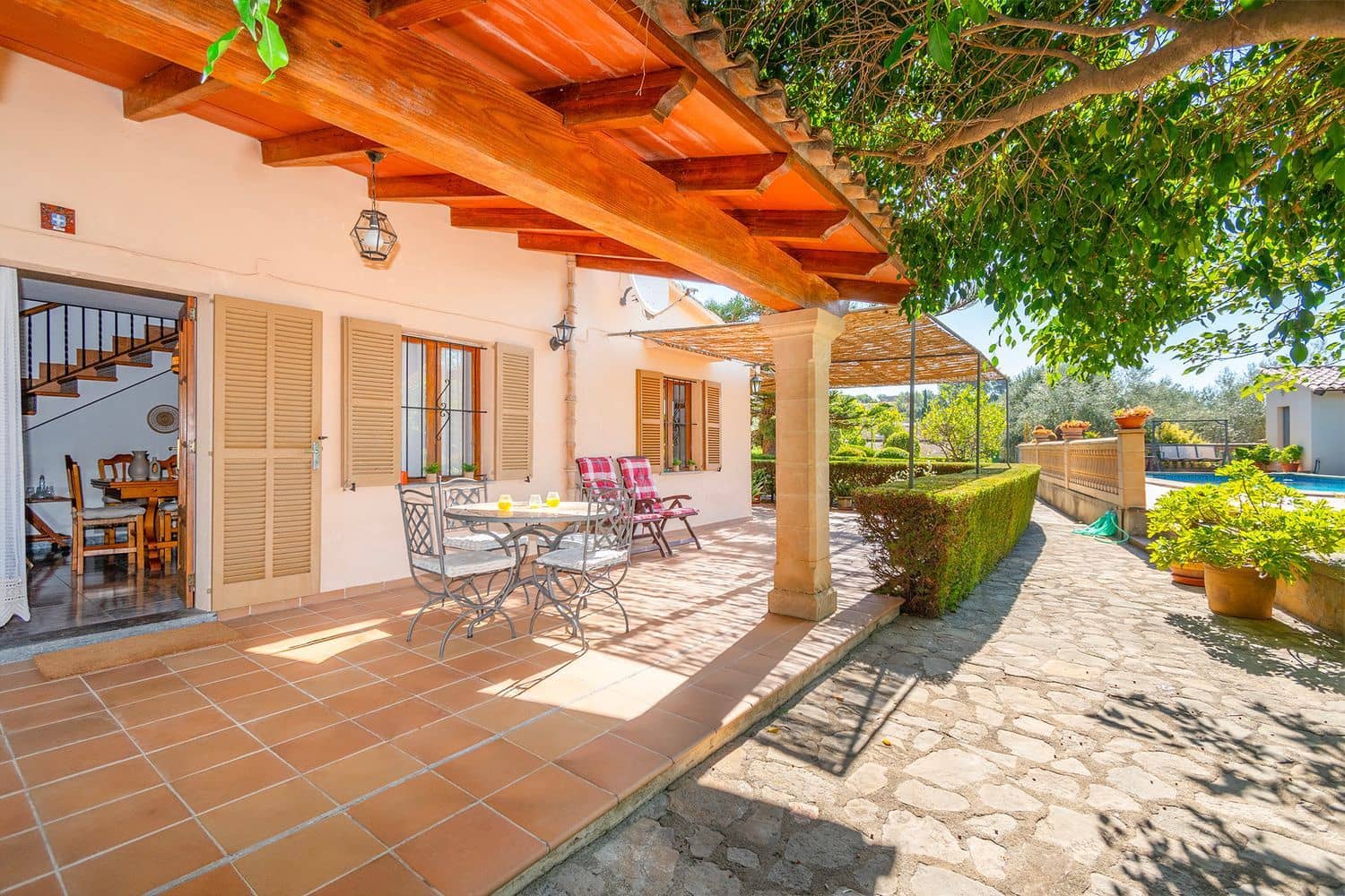 3 slaapkamer Finca/Landhuis te huur in Selva met zwembad garage - € 2.500 (Ref: 9246324)