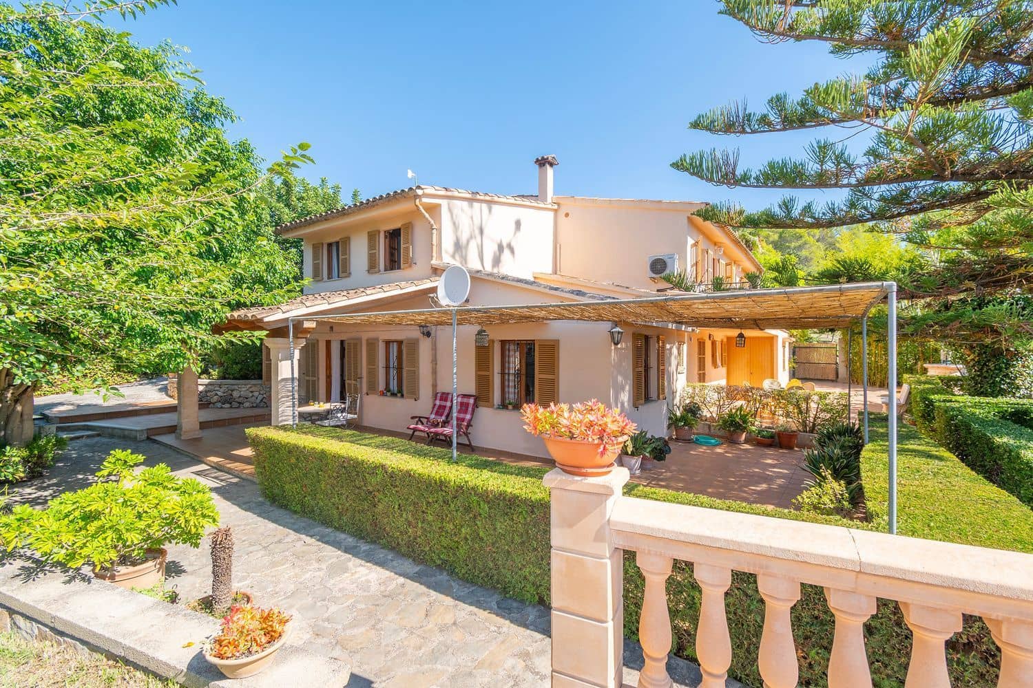 3 slaapkamer Finca/Landhuis te huur in Selva met zwembad garage - € 2.500 (Ref: 9246324)