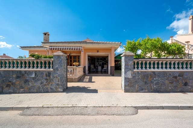 4 makuuhuone Bungalow myytävänä paikassa El Pont d'Inca / Es Pont d'Inca, Marratxí mukana uima-altaan 
autotalli - 865 000 € (Ref: 9374672)