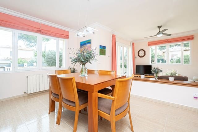 3 bedroom Villa for sale in El Toro / Port Adriano, Calvià with garage - € 1,070,000 (Ref: 9433064)