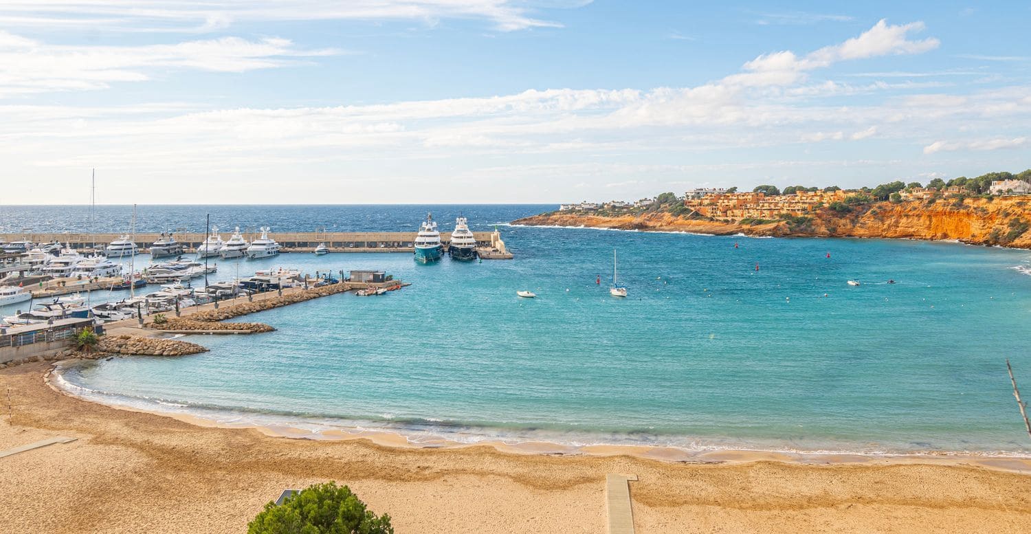 3 sypialnia Willa na sprzedaż w El Toro / Port Adriano z garażem - 1 070 000 € (Ref: 9433064)