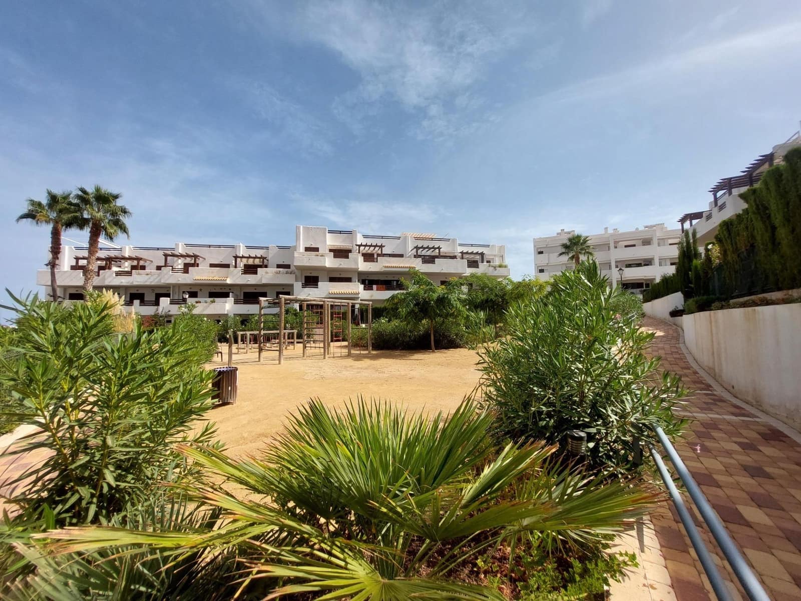2 soverom Penthouse til salgs i San Juan de los Terreros med svømmebasseng garasje - € 199 000 (Ref: 10062126)