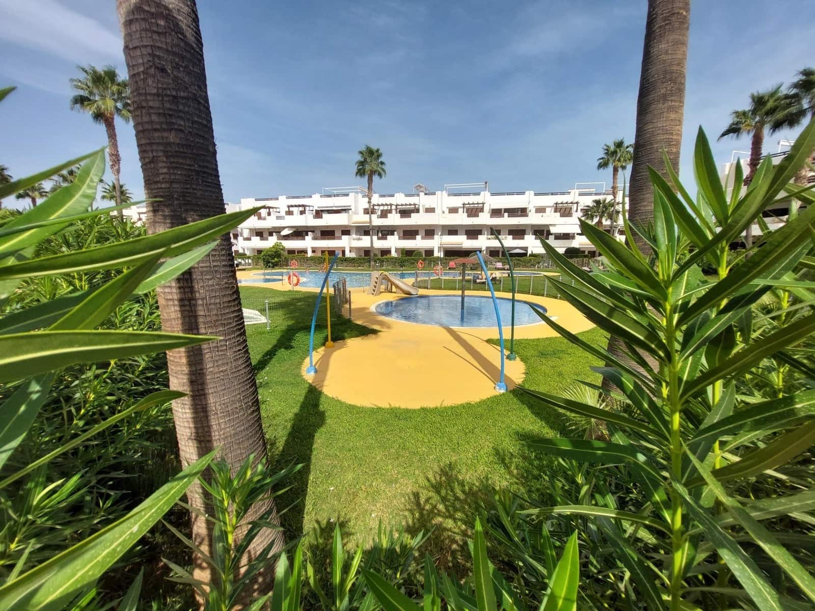 2 soverom Penthouse til salgs i San Juan de los Terreros med svømmebasseng garasje - € 199 000 (Ref: 10062126)