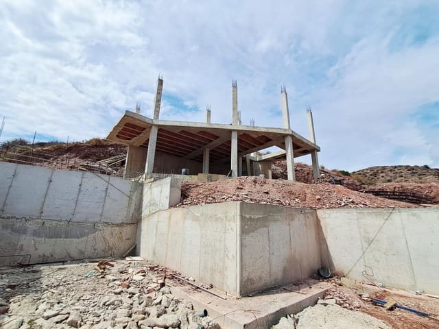 3 slaapkamer Villa te koop in Calabardina, Aguilas met garage - € 225.000 (Ref: 10089837)