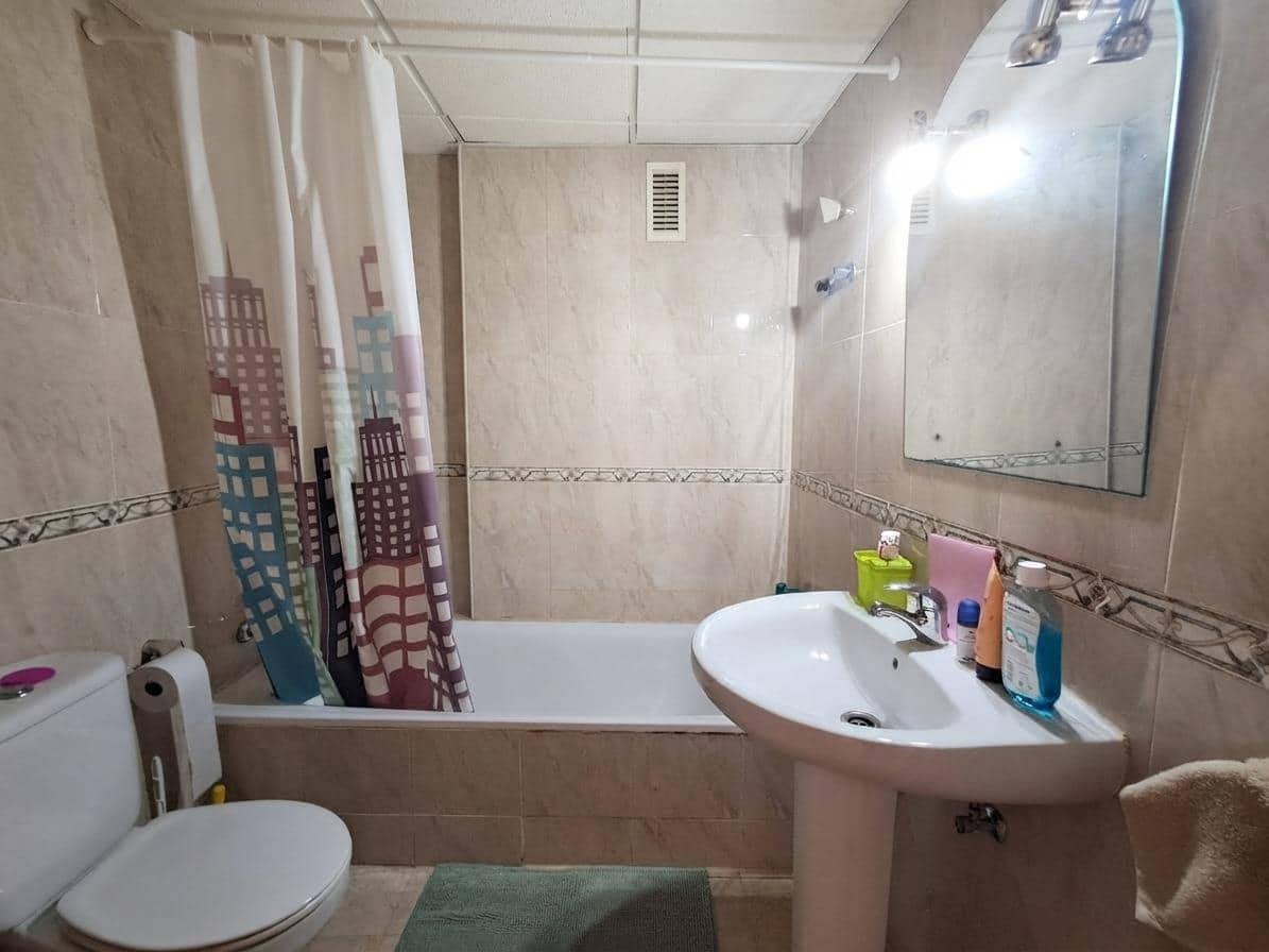 Apartamento de 2 habitaciones en Los Collados en venta con piscina garaje - 140.000 € (Ref: 10136207)