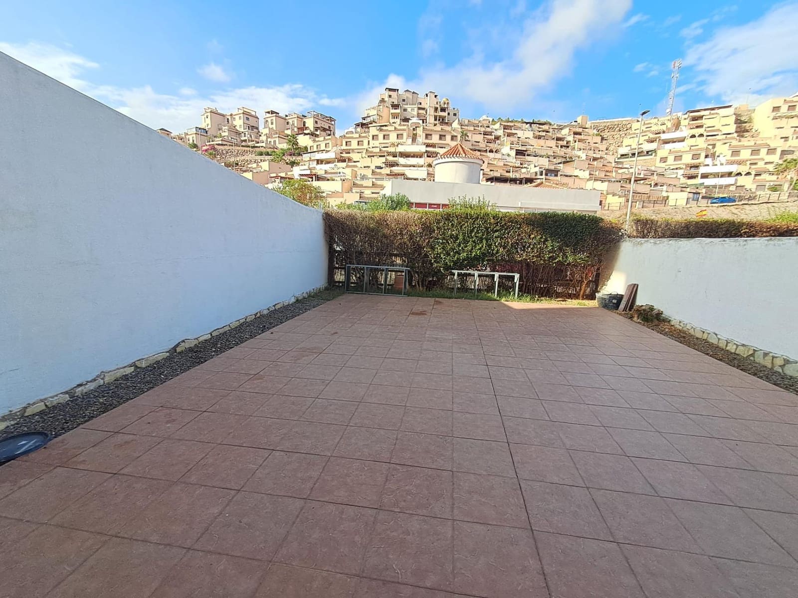 Apartamento de 2 habitaciones en Los Collados en venta con piscina garaje - 140.000 € (Ref: 10136207)