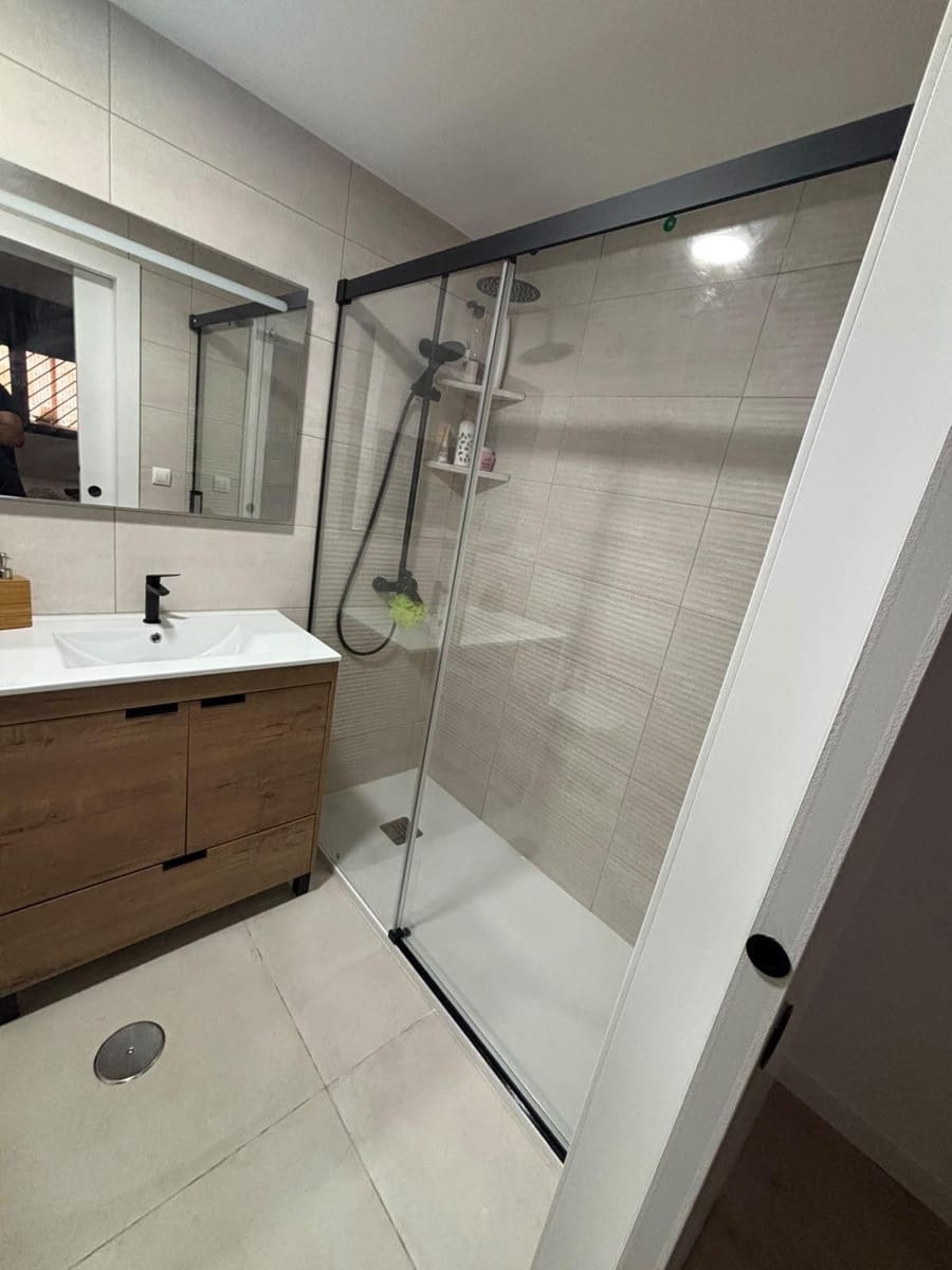 Apartamento de 2 habitaciones en Aguilas en venta con piscina garaje - 206.000 € (Ref: 10148902)