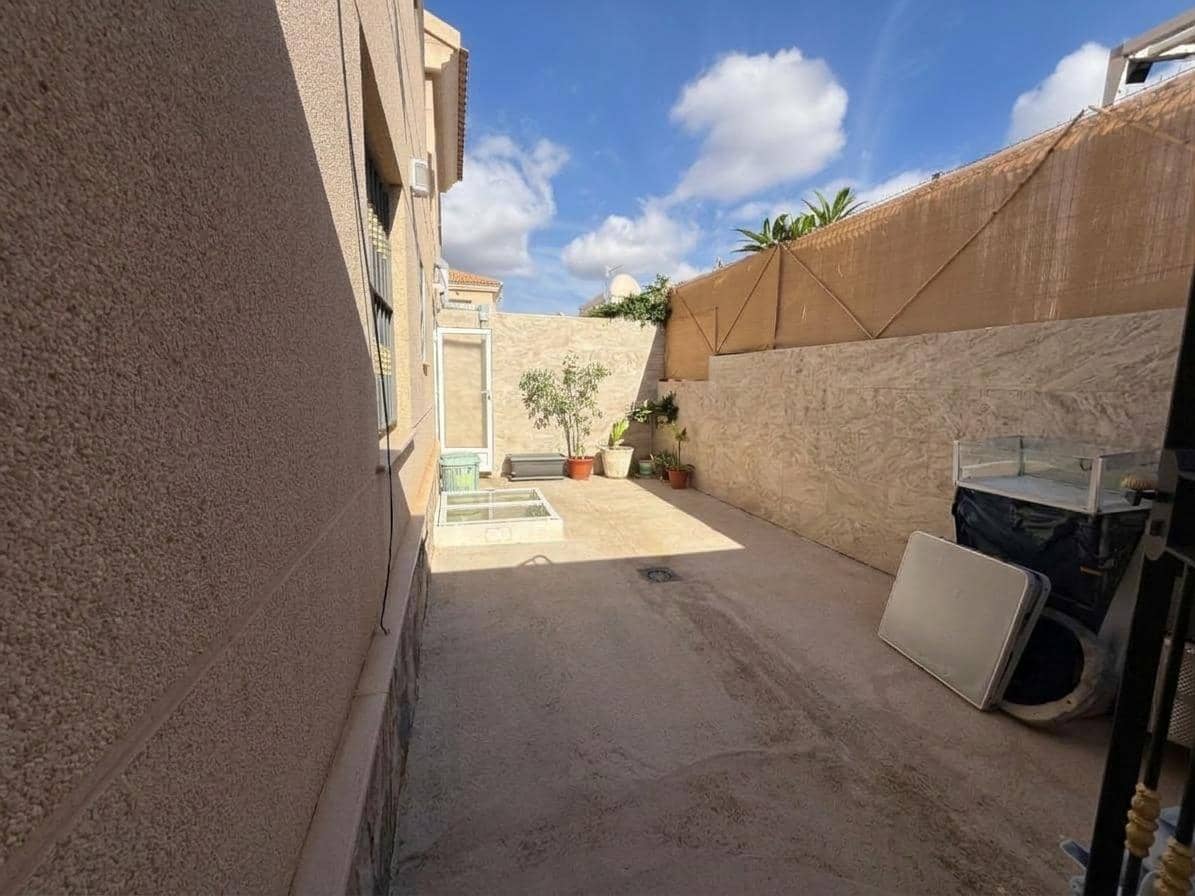 3 bedroom Villa for sale in San Juan de los Terreros with pool garage - € 399,000 (Ref: 10157808)