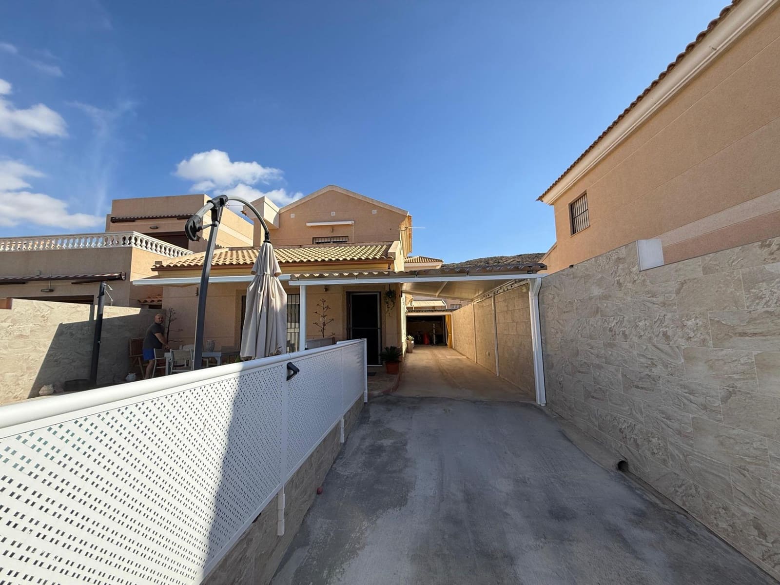 3 bedroom Villa for sale in San Juan de los Terreros with pool garage - € 399,000 (Ref: 10157808)