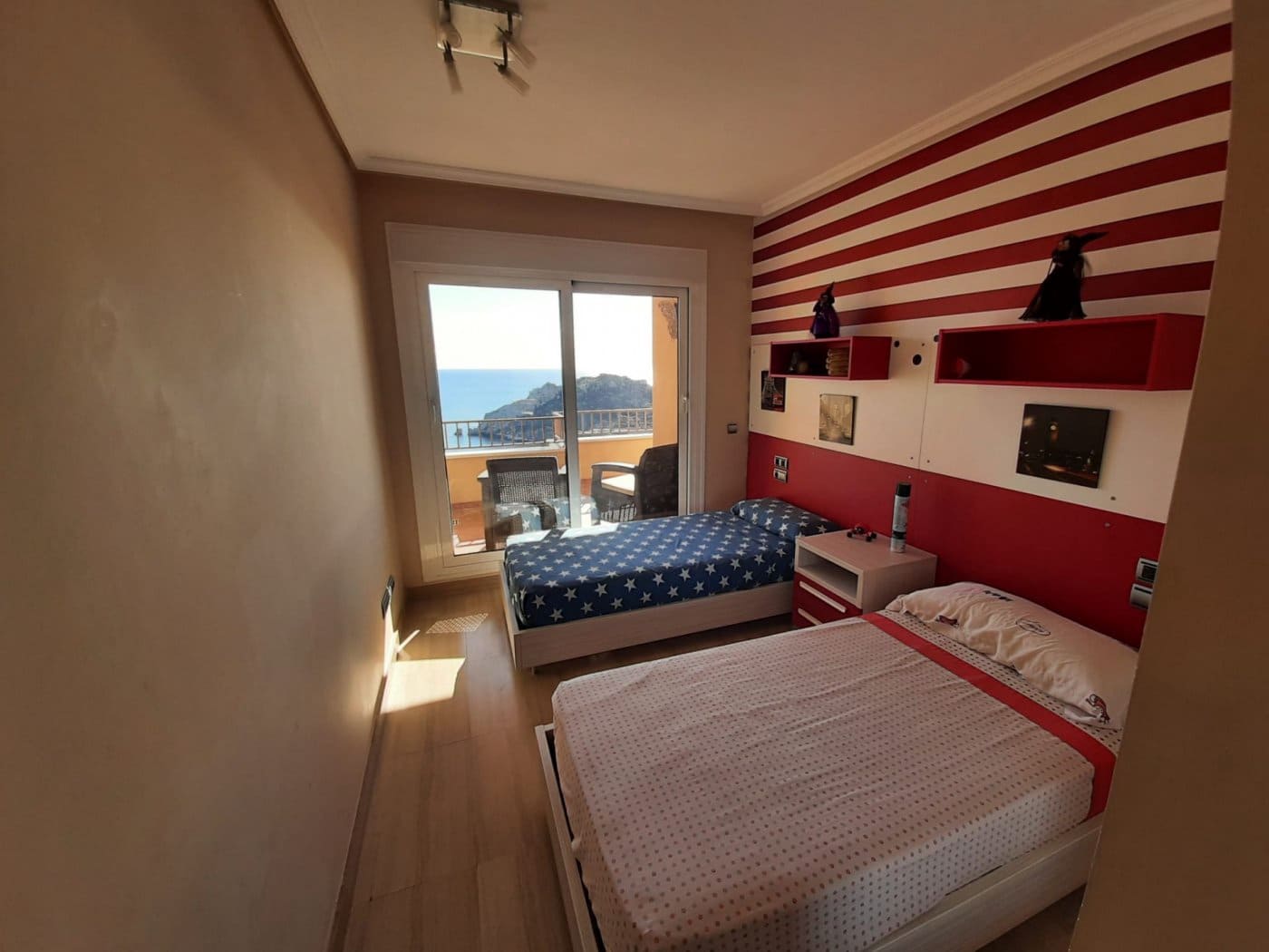 Ático de 2 habitaciones en Aguilas en venta con piscina garaje - 395.000 € (Ref: 6476519)