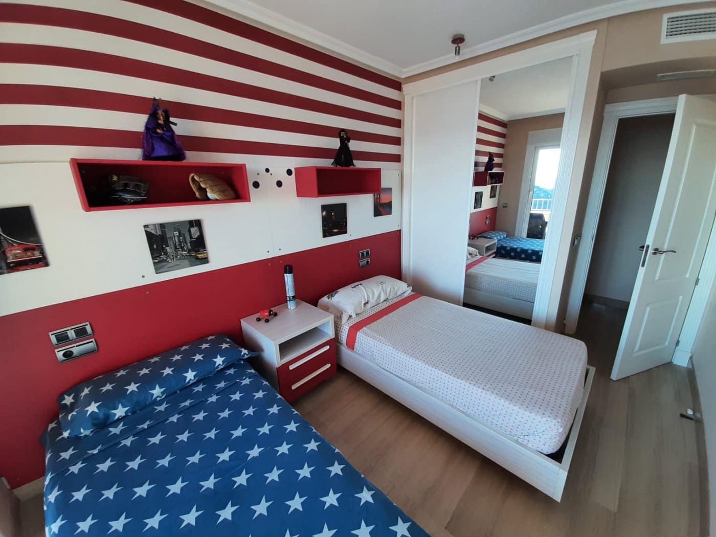 Ático de 2 habitaciones en Aguilas en venta con piscina garaje - 395.000 € (Ref: 6476519)