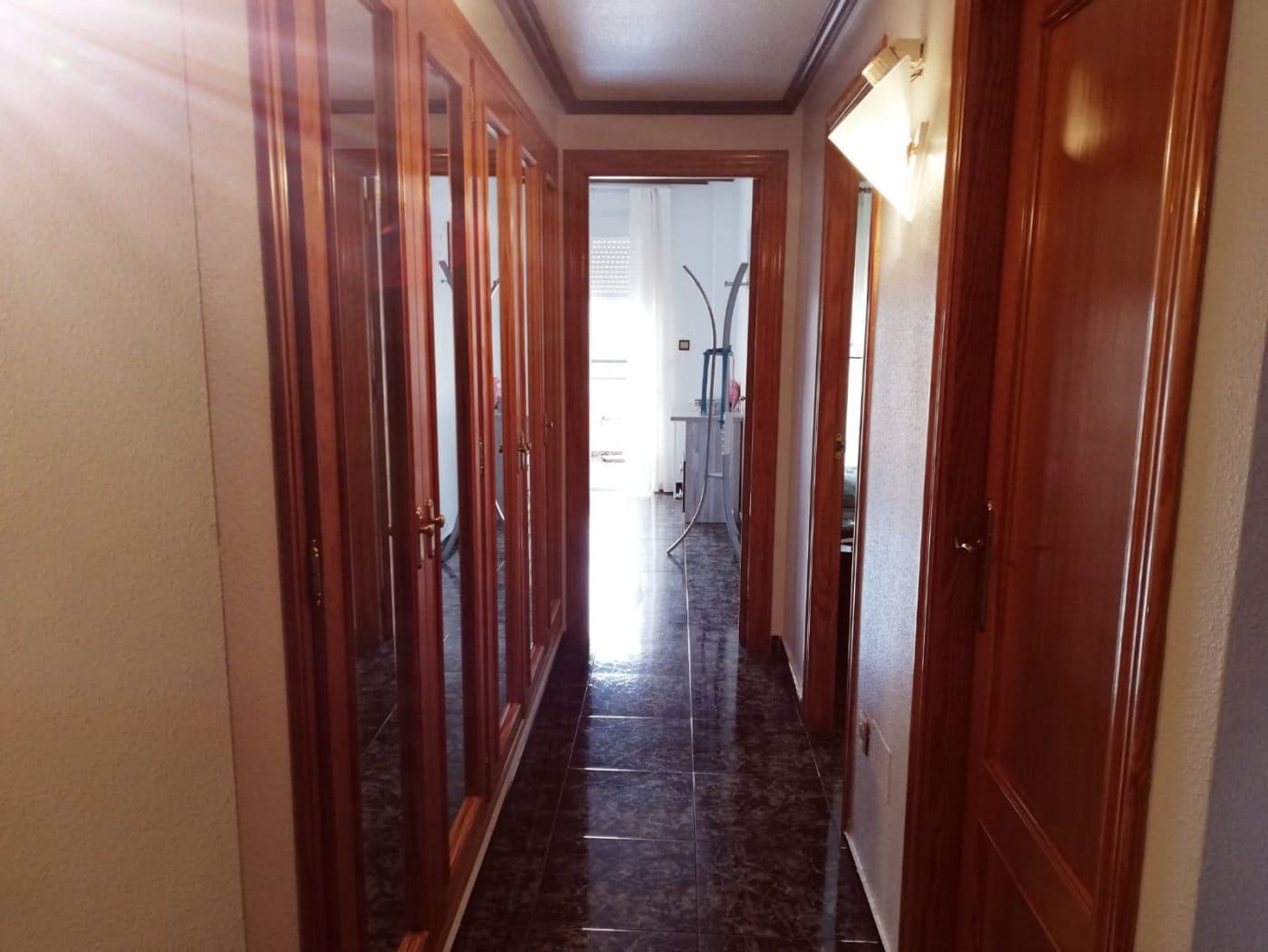 4 bedroom Apartment for sale in Aguilas with garage - € 290,000 (Ref: 6839662)