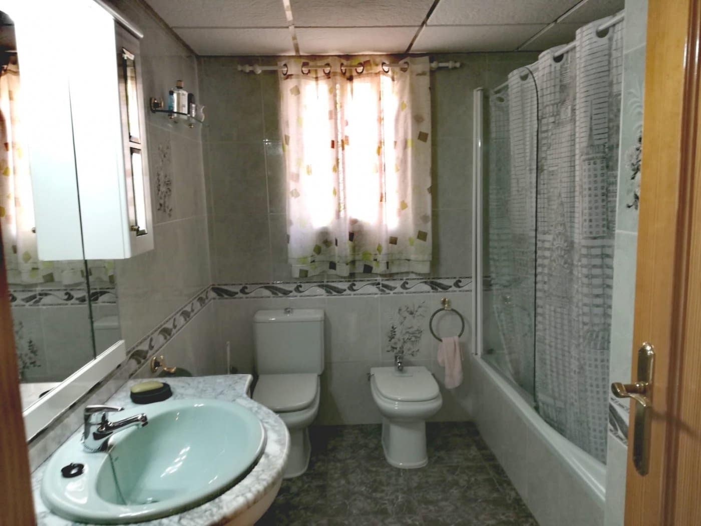 4 bedroom Apartment for sale in Aguilas with garage - € 290,000 (Ref: 6839662)