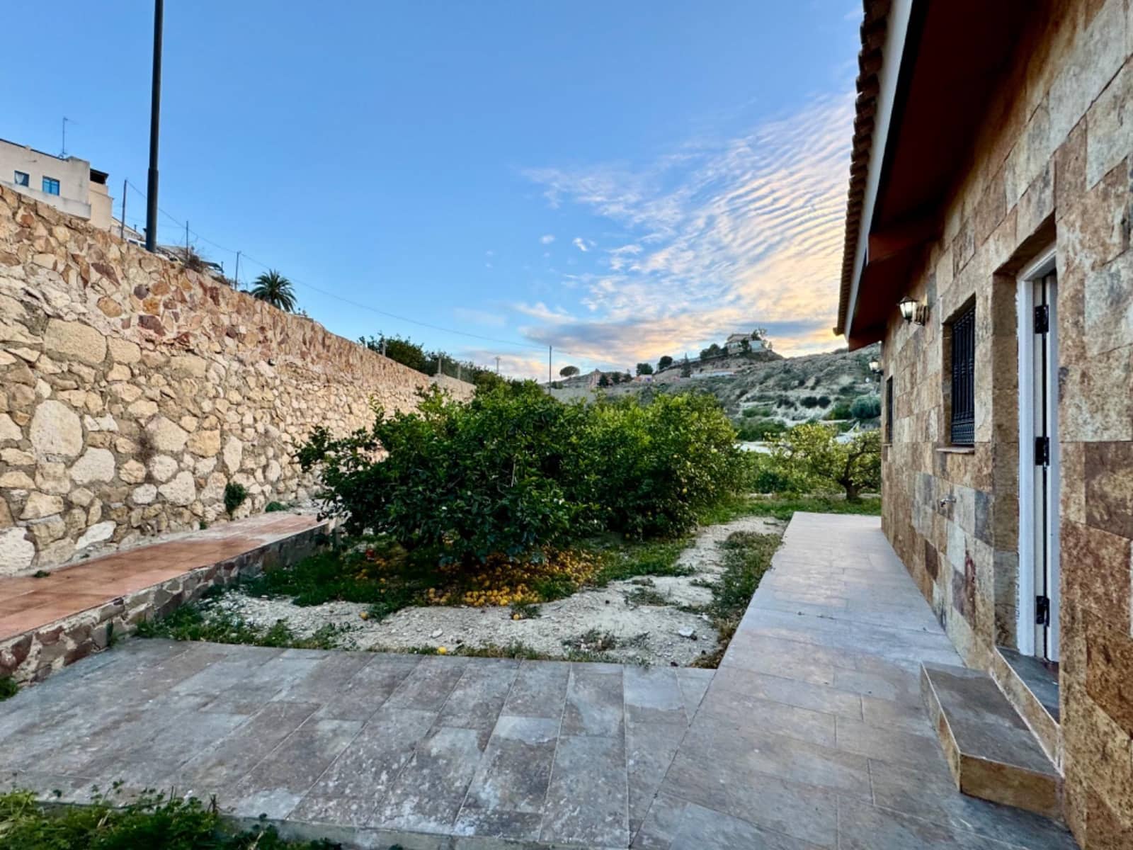 4 makuuhuone Maalaistalo myytävänä paikassa Villanueva del Rio Segura mukana 
autotalli - 350 000 € (Ref: 6841980)