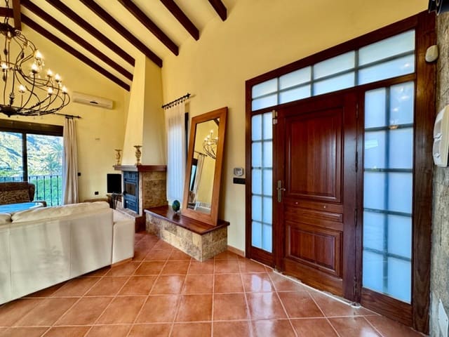 4 makuuhuone Maalaistalo myytävänä paikassa Villanueva del Río Segura mukana 
autotalli - 350 000 € (Ref: 6841980)