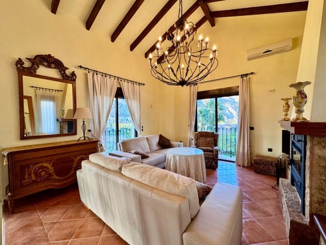 4 makuuhuone Maalaistalo myytävänä paikassa Villanueva del Río Segura mukana 
autotalli - 350 000 € (Ref: 6841980)