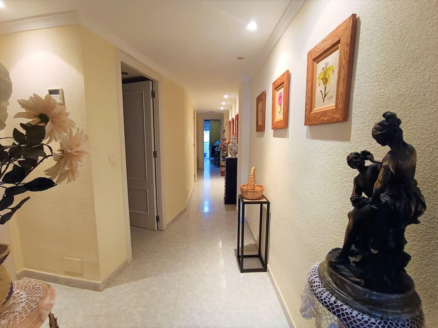 Piso de 3 habitaciones en Aguilas en venta con garaje - 309.900 € (Ref: 7379545)