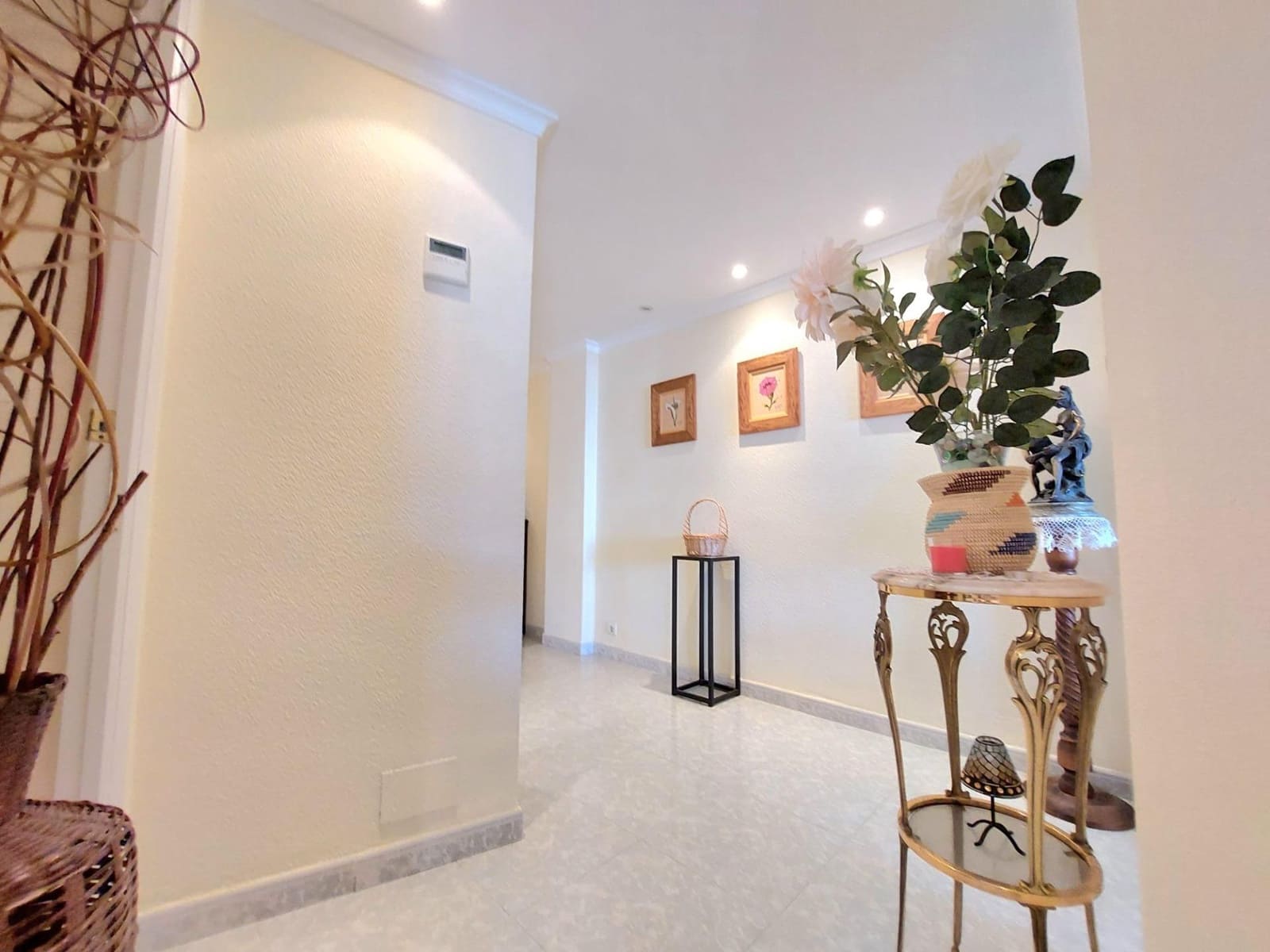 Piso de 3 habitaciones en Aguilas en venta con garaje - 309.900 € (Ref: 7379545)