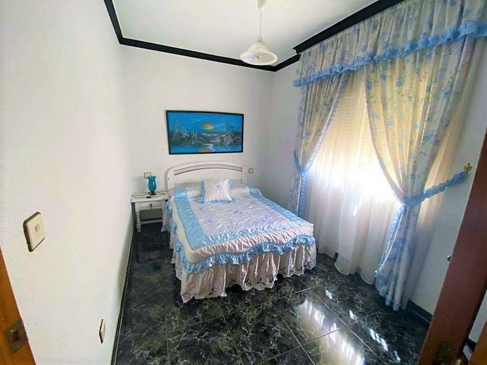 6 Zimmer Apartment zu verkaufen in Calabardina - 216.000 € (Ref: 7413205)