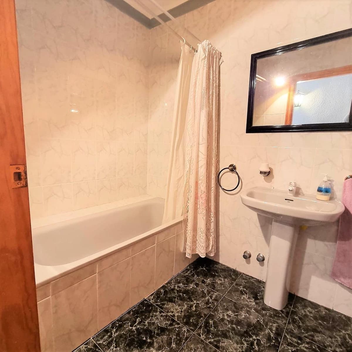 6 Zimmer Apartment zu verkaufen in Calabardina - 216.000 € (Ref: 7413205)