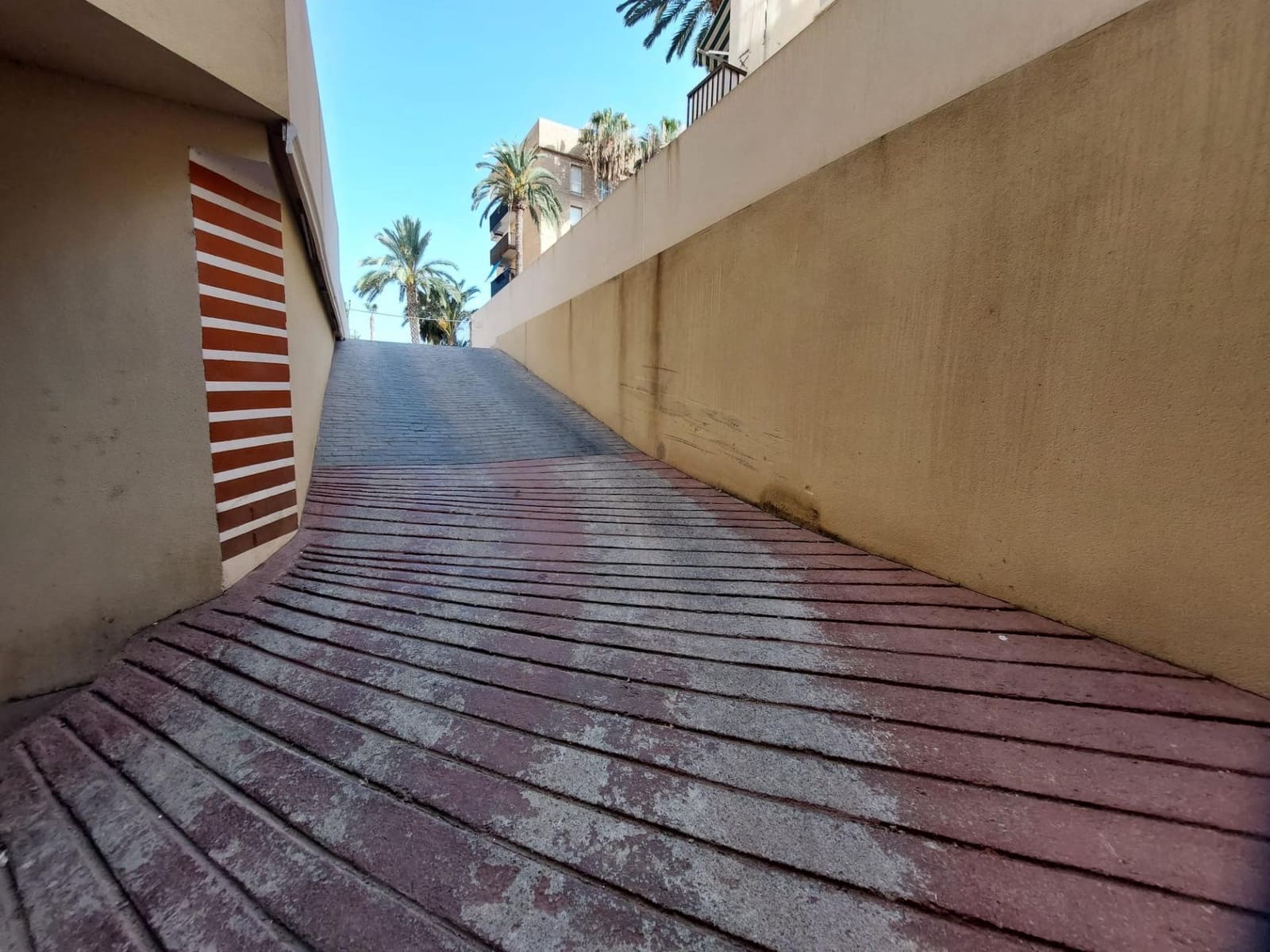 Apartamento de 1 habitación en Aguilas en venta con garaje - 150.000 € (Ref: 7711219)