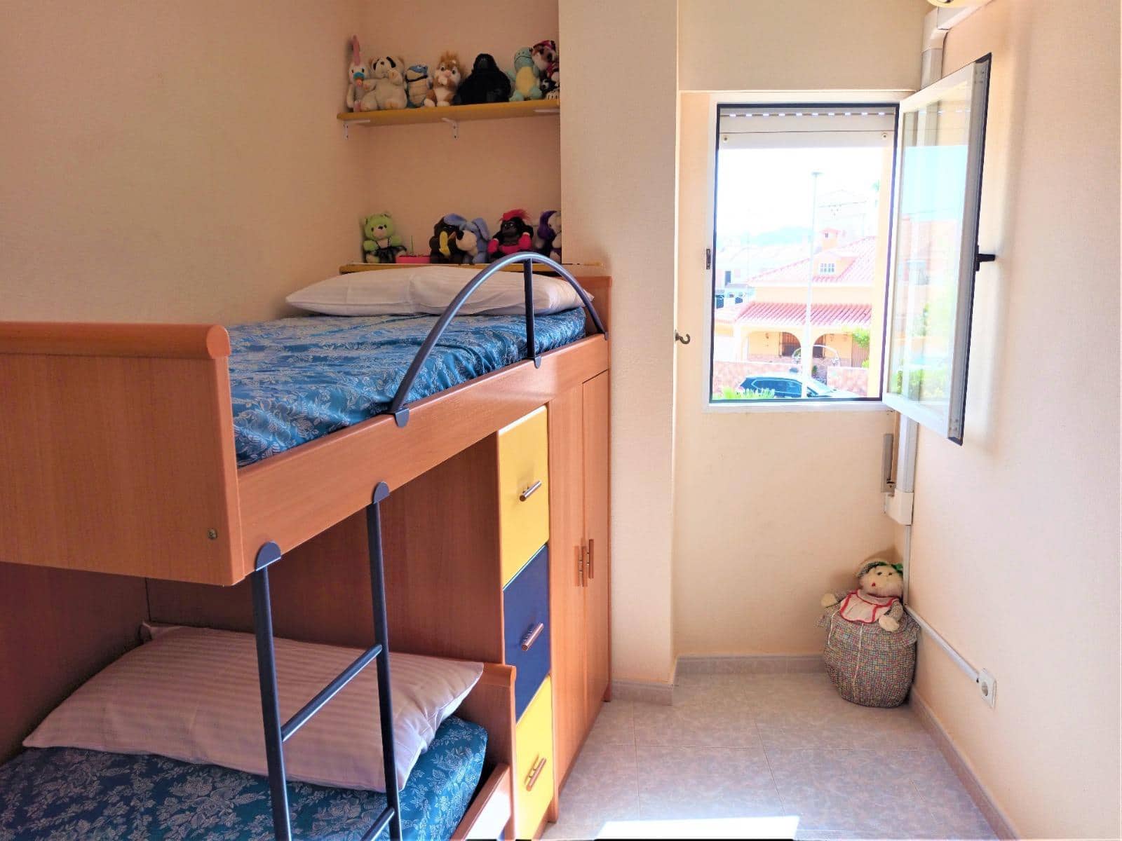 3 Zimmer Apartment zu verkaufen in Calabardina mit Garage - 181.000 € (Ref: 7735606)