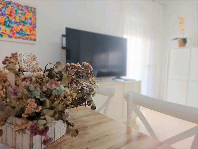 4 bedroom Flat for sale in Aguilas with pool garage - € 290,000 (Ref: 7741572)