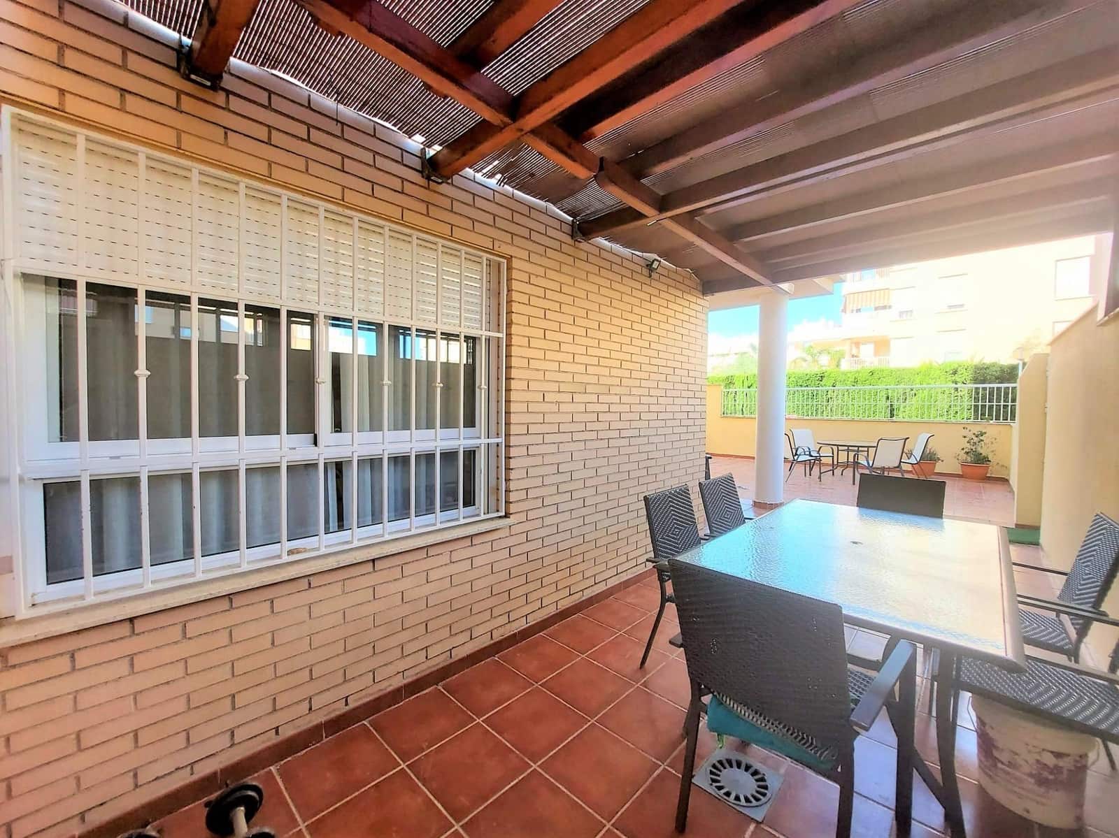 4 bedroom Flat for sale in Aguilas with pool garage - € 290,000 (Ref: 7741572)