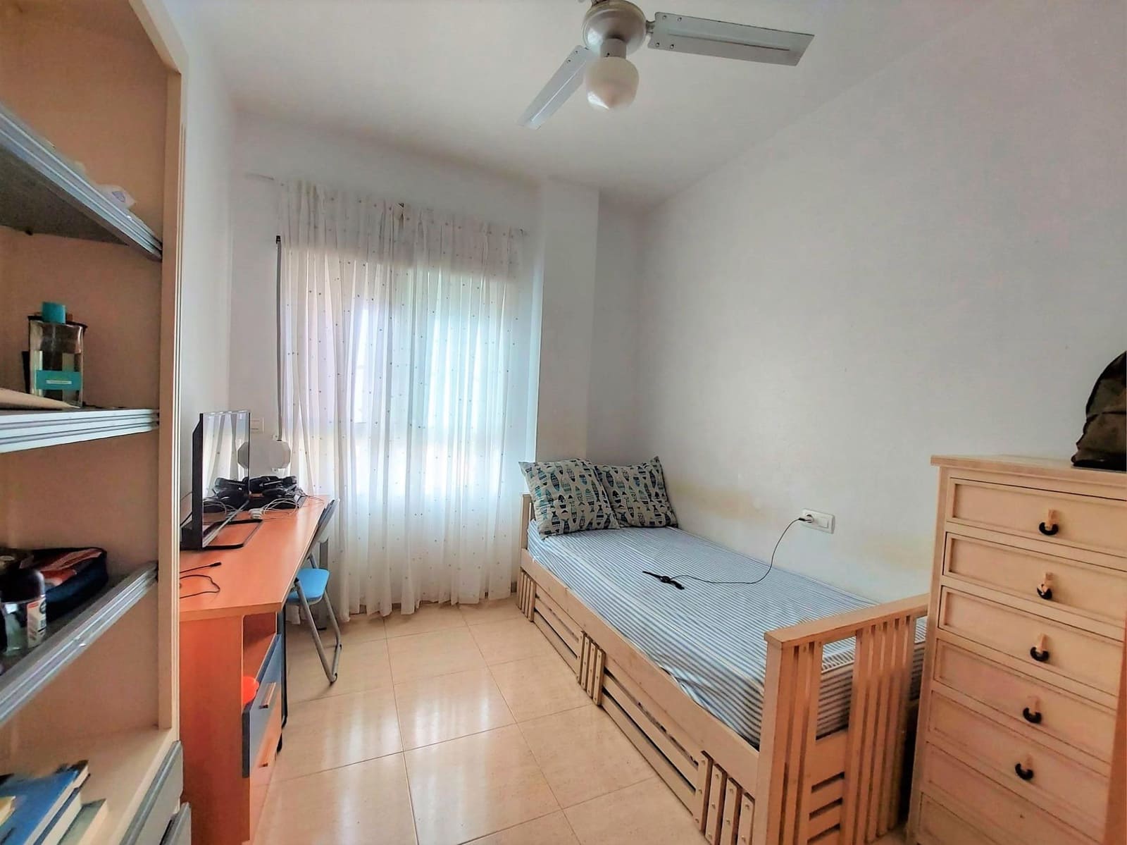 4 bedroom Flat for sale in Aguilas with pool garage - € 290,000 (Ref: 7741572)
