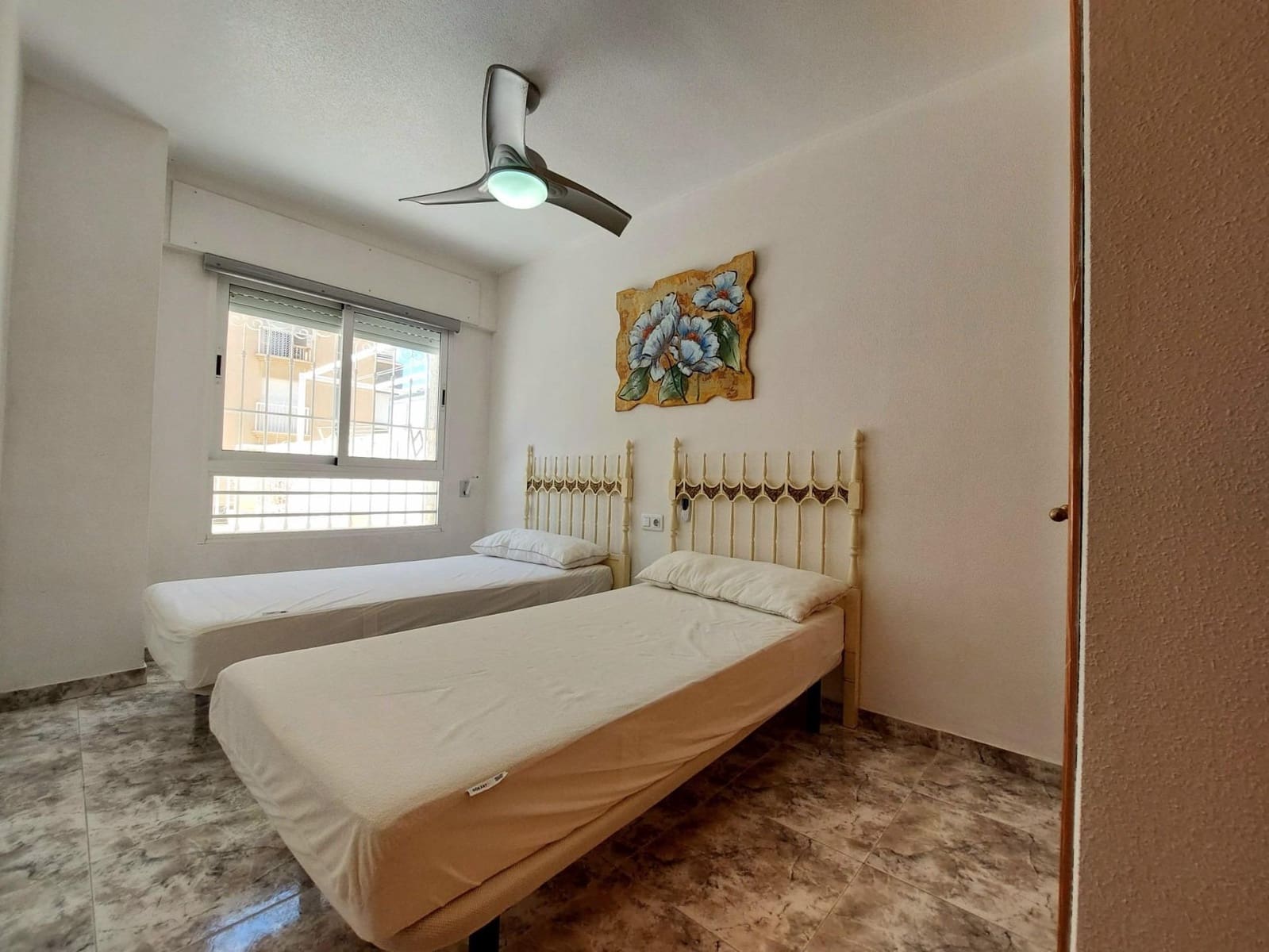 Piso de 4 habitaciones en Aguilas en venta con garaje - 285.000 € (Ref: 8193861)