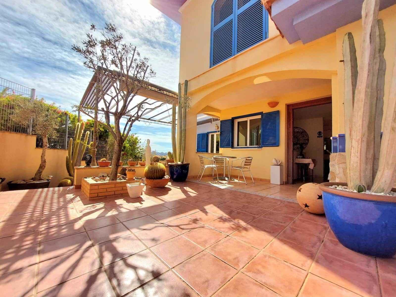 8 makuuhuone Huvila myytävänä paikassa Calabardina - 690 000 € (Ref: 8268304)