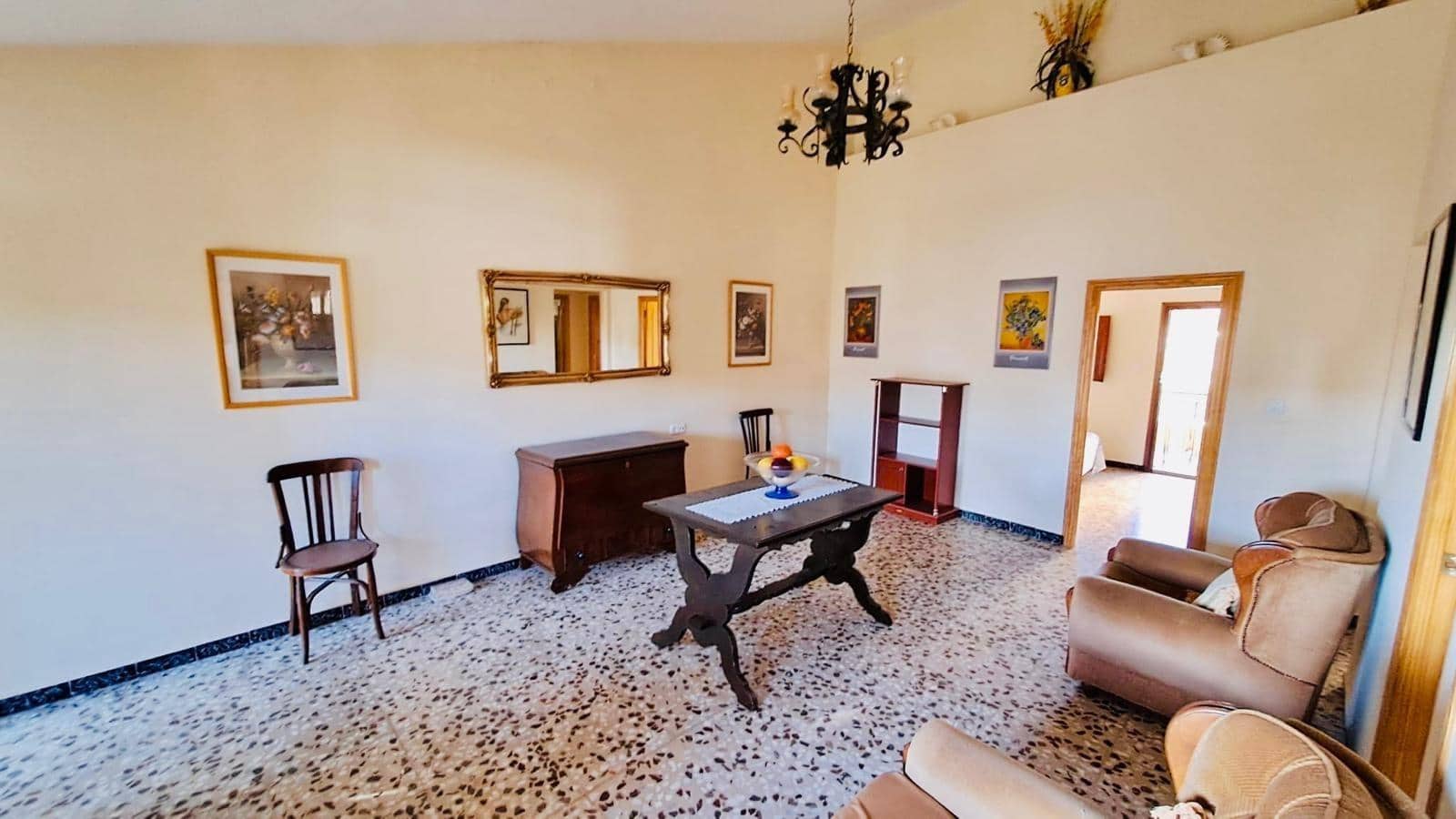 8 makuuhuone Rivitalo myytävänä paikassa San Juan de los Terreros mukana 
autotalli - 257 500 € (Ref: 8303133)