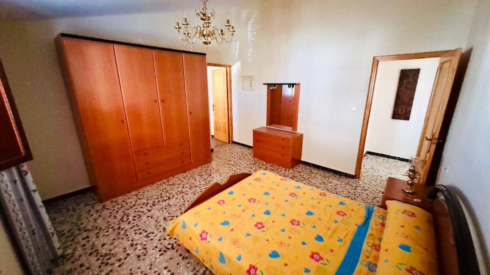 8 makuuhuone Rivitalo myytävänä paikassa San Juan de los Terreros mukana 
autotalli - 257 500 € (Ref: 8303133)