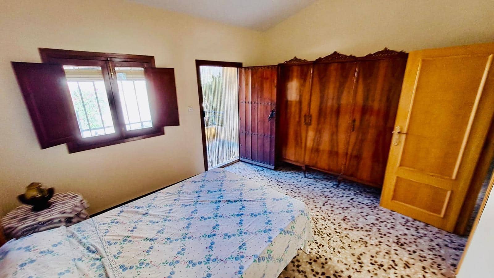 8 makuuhuone Rivitalo myytävänä paikassa San Juan de los Terreros mukana 
autotalli - 257 500 € (Ref: 8303133)