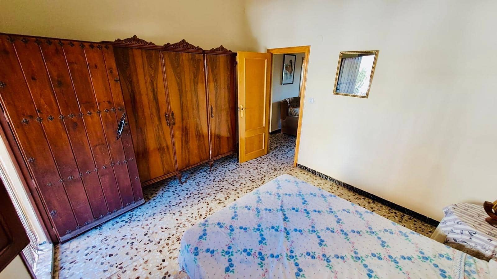 8 makuuhuone Rivitalo myytävänä paikassa San Juan de los Terreros mukana 
autotalli - 257 500 € (Ref: 8303133)